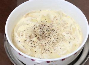 法式洋蔥馬鈴薯濃湯 的食譜成品照片