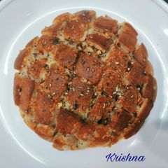 Pull-Apart Garlic Cheese Bread 😋 🍞🍞 A picture of Pull-Apart Garlic Cheese Bread 😋 🍞🍞.