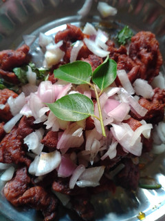 சிக்கன் பக்கோடா (Chicken pakoda recipe in tamil) செய்முறை முக்கிய புகைப்படம்
