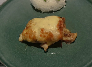 Una foto de Arrollado de pollo, relleno