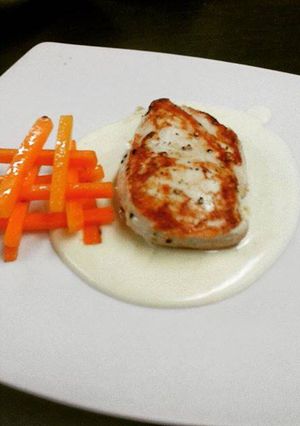Una foto de Pechugas de pollo en salsa de queso philadelphia