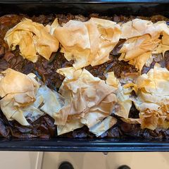 A picture of Mushroom & Courgette Pie.