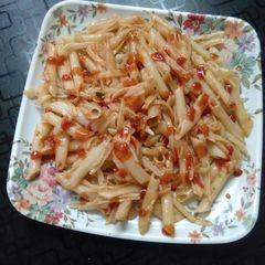 A picture of Garlic green chilli pasta.