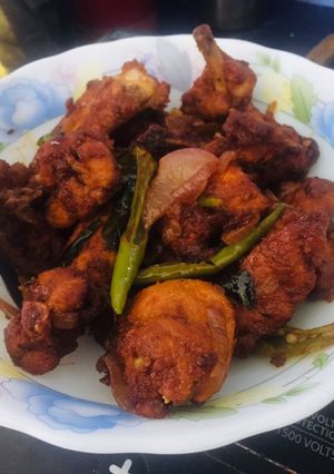 A picture of Chicken 65.