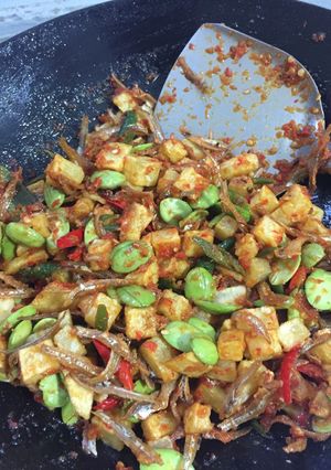 Foto resep Sambal KENPELIS (kentang,petai,bilis)