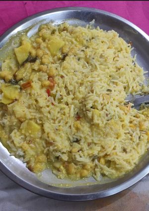 कढ़ी चावल (kadhi chawal recipe in Hindi) रेसिपी मुख्य फोटो