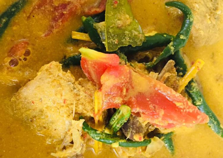 Ikan tongkol peuleumak khas Aceh foto resep utama