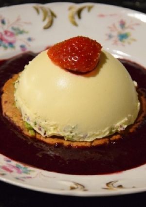Une photo de Parfaits glacés verveine citronnelle et pistaches (IG bas)