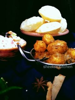 নিরামিষ আলুর দম (niramish aloor dum recipe in bengali) রেসিপির প্রধান ছবি