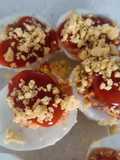 Huevos rellenos de bonito y pimiento morrón