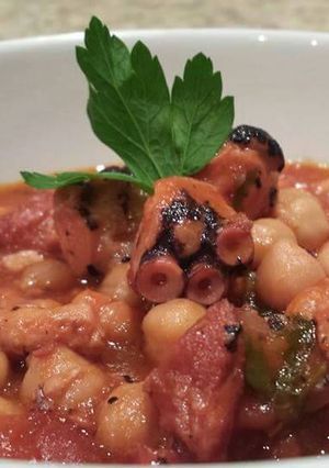 A picture of Octopus Stew.