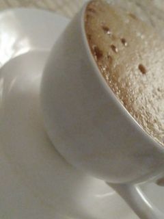 صورة لوصفة كابتشينو مع رغوه لذيذ