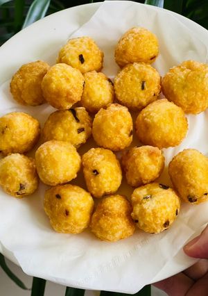 Hình của món Cơm viên chiên- đổi khẩu vị cho bé.