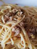 Spaghetti tonno e noci