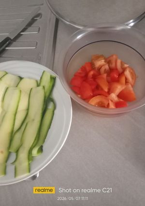 Foto di Spaghetti di Zucchine e Pomodorini e Erbe Aromatiche al Momento ci ho Pensato