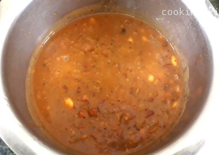 Recipe of Green garam,chickpeas, ready beans,navy bean kuzhambhu in 16 Minutes for Young Wife