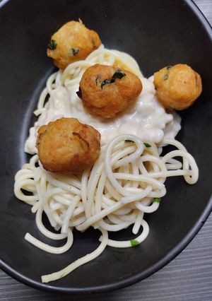 Foto resep Spaghetti Carbonara Topping Perkedel Cheddar