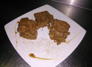 Una foto de Torta esponjosa de chocolate con avena en hojuela