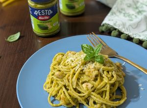 Zdjęcie przepisu Spaghetti z kurczakiem i pesto.