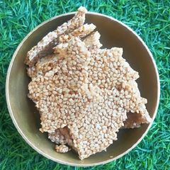 A picture of Sesame chikki.