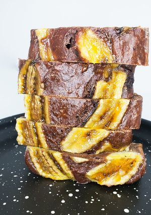 Una foto de Budín de Banana Integral con Cacao y Chips