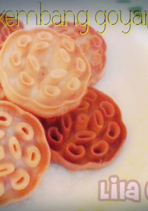 Foto resep Kembang goyang a.k a kue Loyang