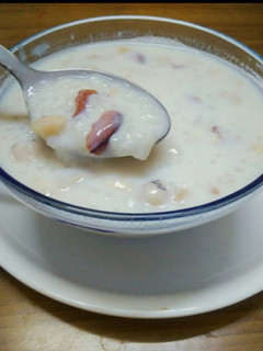 चावल की खीर (Chawal ki kheer recipe in Hindi) रेसिपी मुख्य फोटो