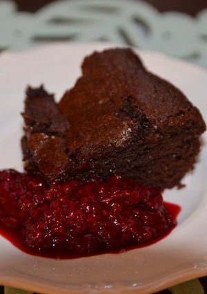 Zdjęcie przepisu Brownie z musem malinowym.