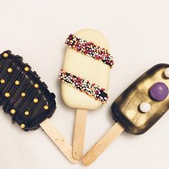 Eggless Cakesicles A picture of Eggless Cakesicles.