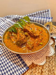 मछली और हरे मटर करी (Fish and Green Peas Curry) रेसिपी मुख्य फोटो