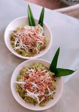 Hình của món Xôi lá dứa cốt dừa.