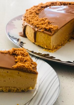 A picture of Lotus Biscoff Cheesecake.