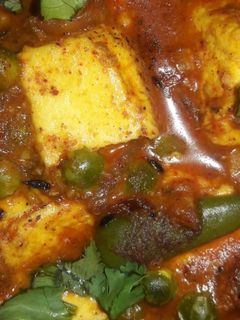 মটর পনির (matar paneer recipe in Bengali) রেসিপির প্রধান ছবি