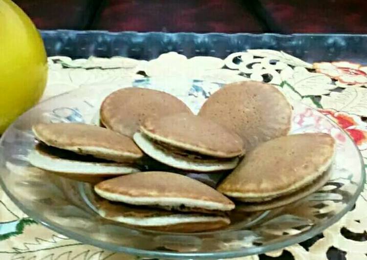 Dorayaki Cokelat