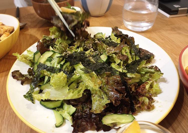 Steps to Prepare Speedy Korean-style Salad with Seaweed