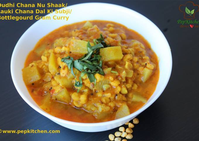 Dudhi Chana Nu Shaak/Lauki Chana Dal ki Subji/ Bottlegourd Gram Curry