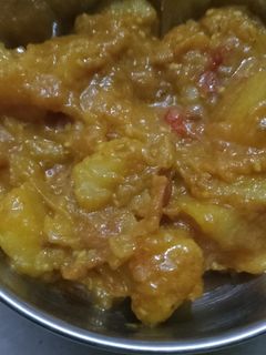 आलू बैंगन की सब्जी (Aloo baingan ki sabzi recipe in hindi) रेसिपी मुख्य फोटो