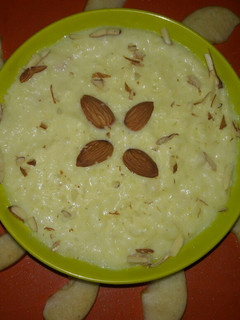 फिरनी (Phirni recipe in Hindi) रेसिपी मुख्य फोटो