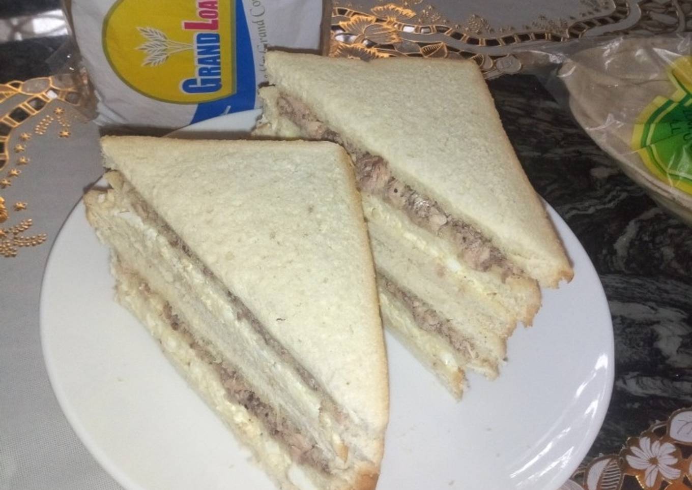Simple sandwich