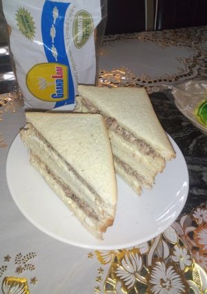 A picture of Simple sandwich.