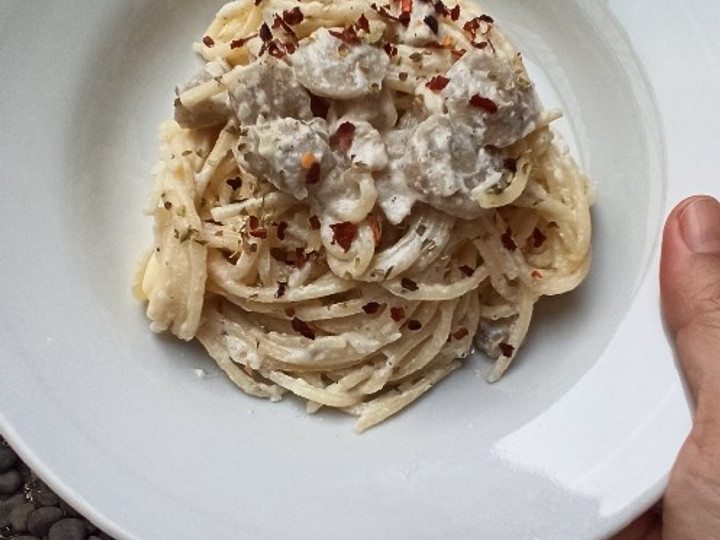 Resep Chicken &amp;amp; Meatballs Spaghetti Carbonara yang Lezat Sekali