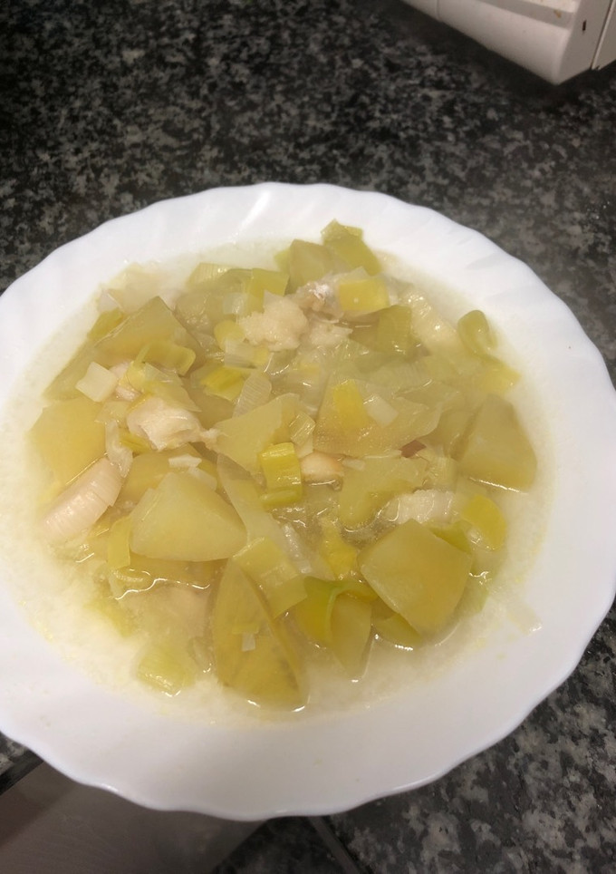 Una foto de 25. Porrusalda con bacalao (principal pescado)