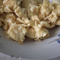 A picture of Scrambled eggs.