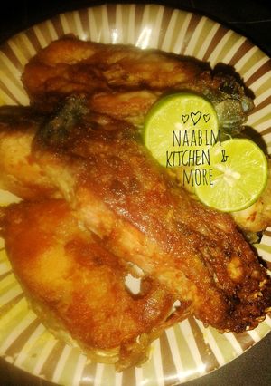 Soyayyen kifi ainihin hoton girkin