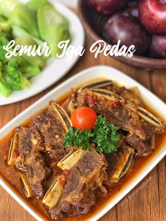 Foto resep Semur Iga Pedas