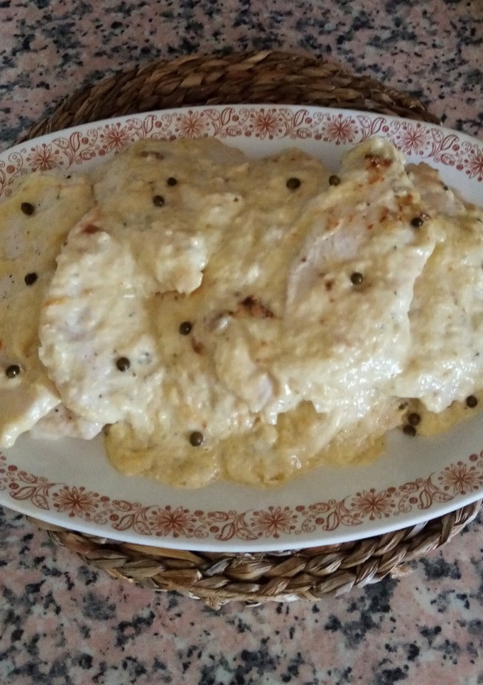 Una foto de Filetes de pavo a la pimienta verde