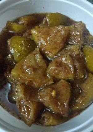 A picture of Lemon pickle.
