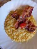 Orez cu dovleac și bacon crocant