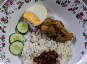 Gambar Nasi Lemak Halba