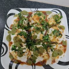 Dahi bhalla A picture of Dahi bhalla.